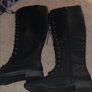 ShoeDazzle Jelissa Black Lace up Knee High Boots.